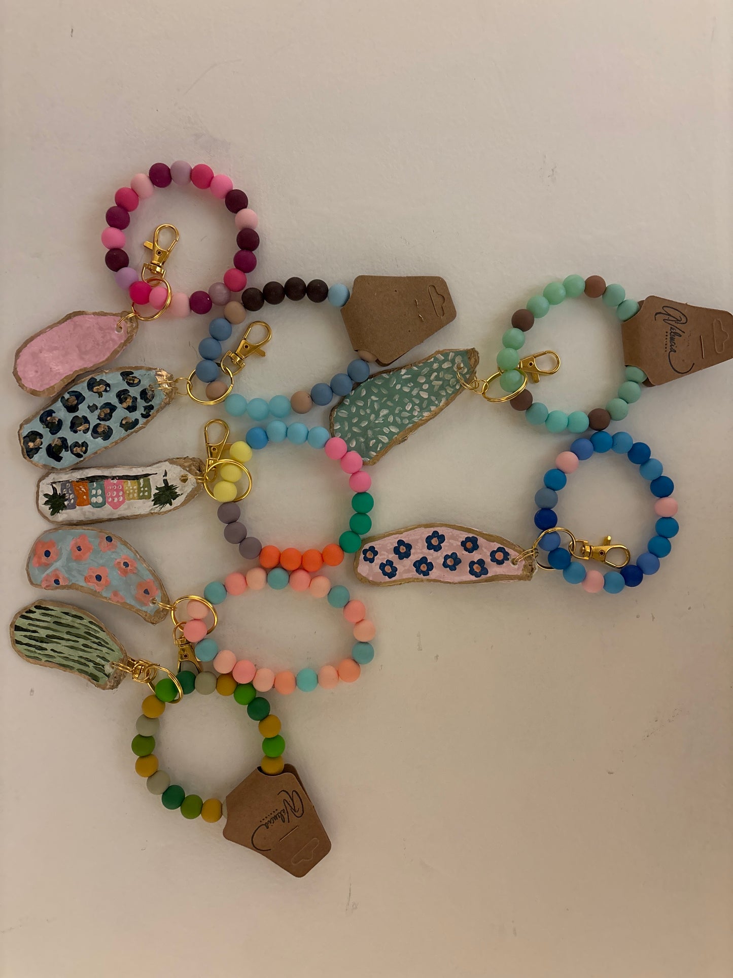 Silicone bead keychain bracelet